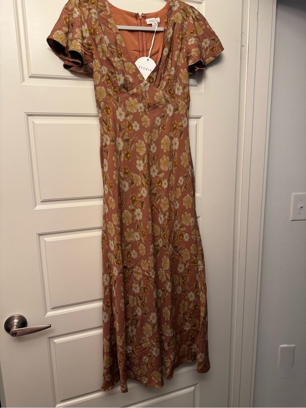Storia Mauve Rust Floral Maxi Dress